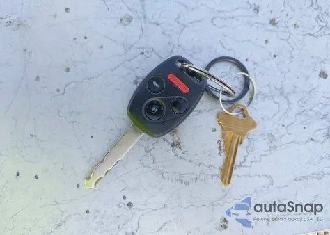 2006 Honda Accord 2.4 Ex from USA, damaged, VIN 1HGCM56866A067086